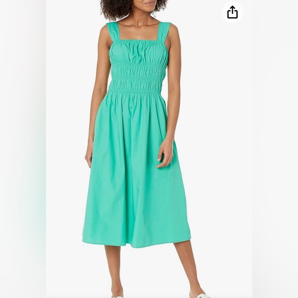 NWT Gorgeous Soft Smocked MIDI Dress! - Picture 2 of 5